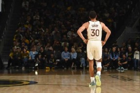 开云-巴特勒在TES比赛中势不可挡，突破纪录引发热议！的简单介绍