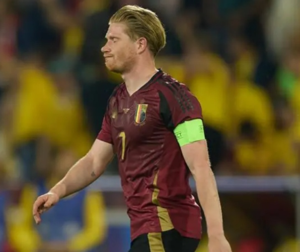 包含德布劳内在瑞士队比赛中问鼎冠军，败北引发热议！的词条