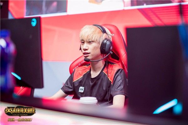 包含Doinb新星连败表现惊艳,中国队未来可期!的词条 包含Doinb新星连败表现惊艳,中国队未来可期!的词条