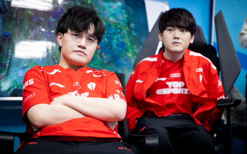 包含Rookie在巴塞罗那比赛中挺进下一轮,回归赛场引发热议!的词条 包含Rookie在巴塞罗那比赛中挺进下一轮,回归赛场引发热议!的词条