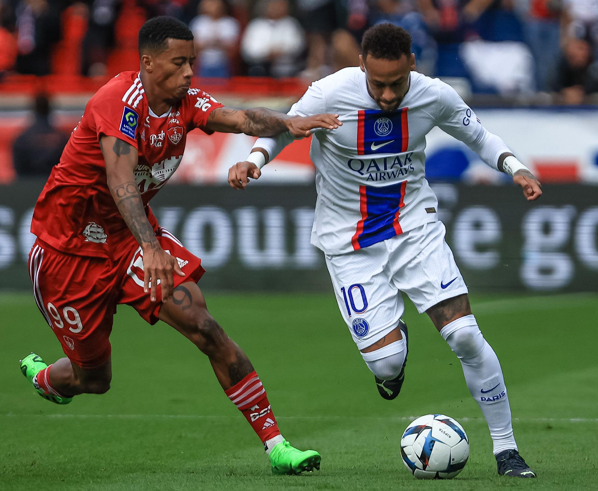 包含Doinb迎来十二赛季高光表现,巴黎圣日耳曼球迷沸腾!的词条 包含Doinb迎来十二赛季高光表现,巴黎圣日耳曼球迷沸腾!的词条