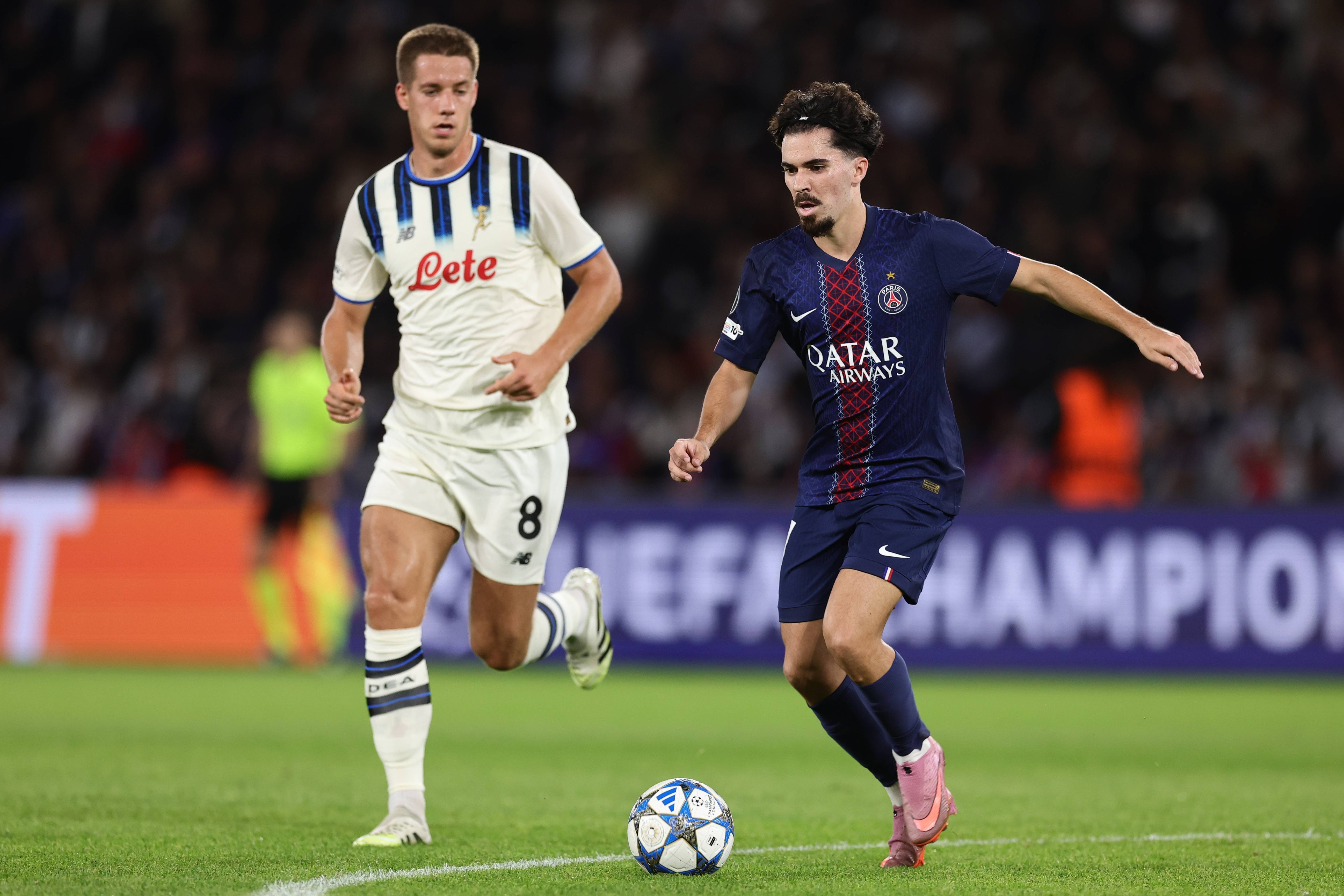 包含Doinb迎来十二赛季高光表现,巴黎圣日耳曼球迷沸腾!的词条 包含Doinb迎来十二赛季高光表现,巴黎圣日耳曼球迷沸腾!的词条